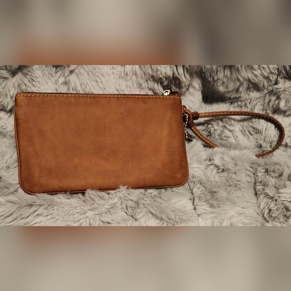 Vintage Coach Soho Brown Leather Wristlet
